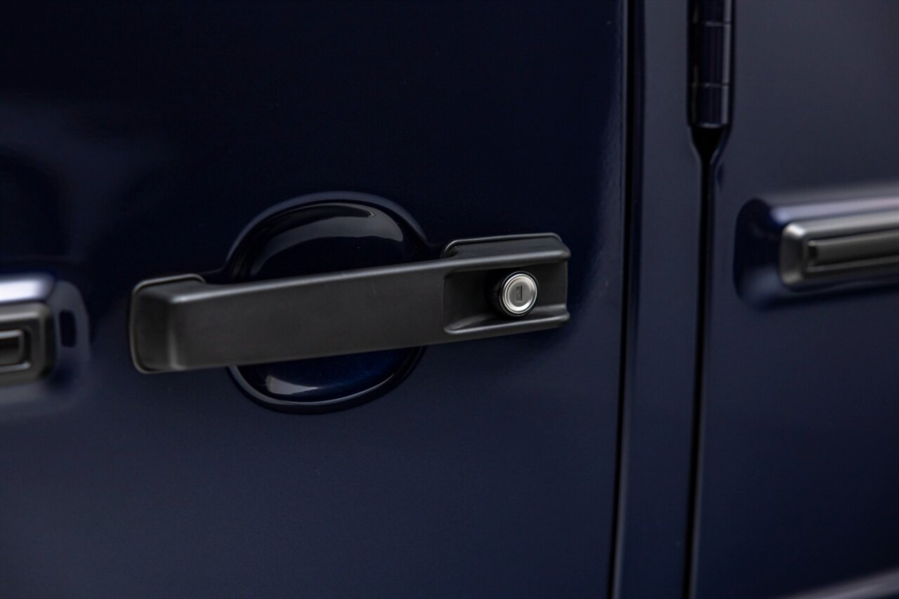 2022 Mercedes-Benz AMG G 63   - Photo 14 - Springfield, MO 65802