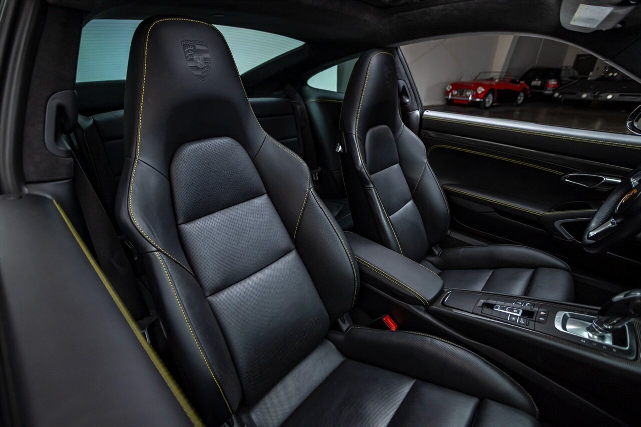 2017 Porsche 911 Turbo S   - Photo 25 - Springfield, MO 65802
