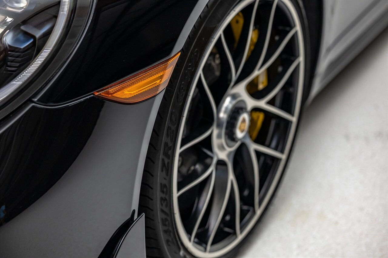 2017 Porsche 911 Turbo S   - Photo 11 - Springfield, MO 65802