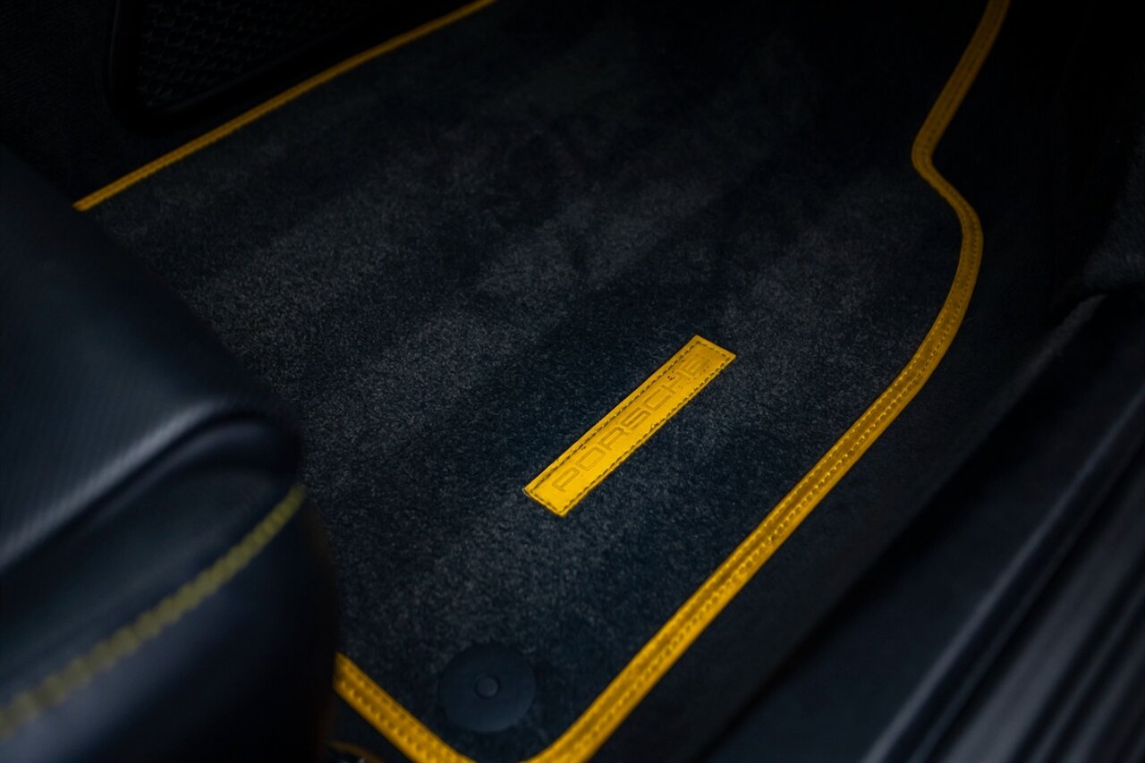 2017 Porsche 911 Turbo S   - Photo 35 - Springfield, MO 65802