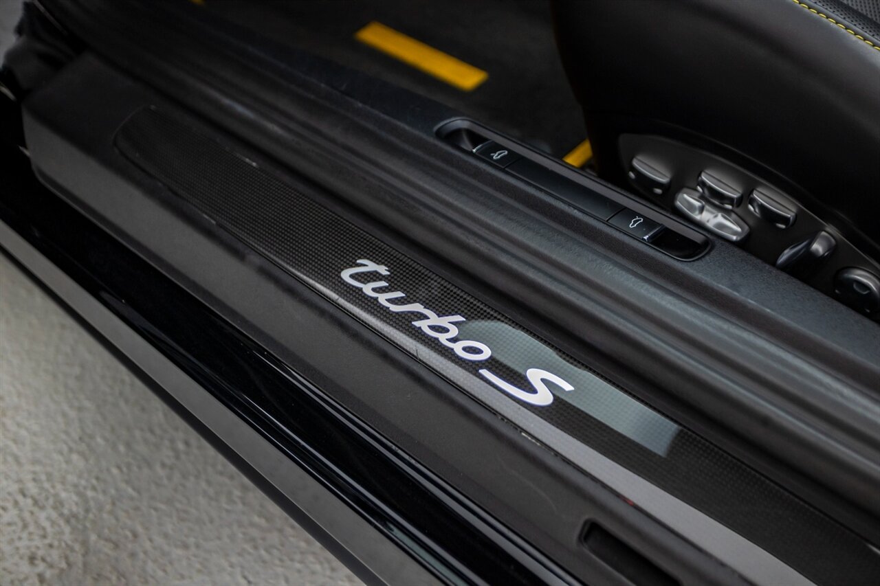 2017 Porsche 911 Turbo S   - Photo 41 - Springfield, MO 65802