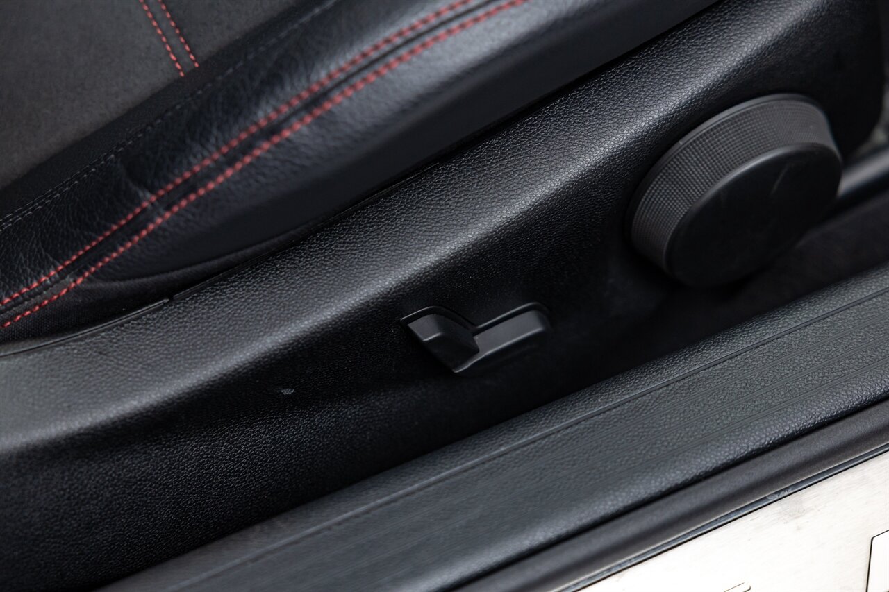 2012 Mercedes-Benz C 63 AMG   - Photo 96 - Springfield, MO 65802