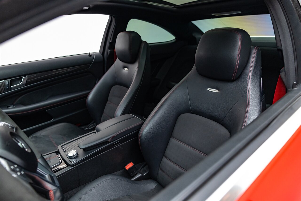 2012 Mercedes-Benz C 63 AMG   - Photo 2 - Springfield, MO 65802