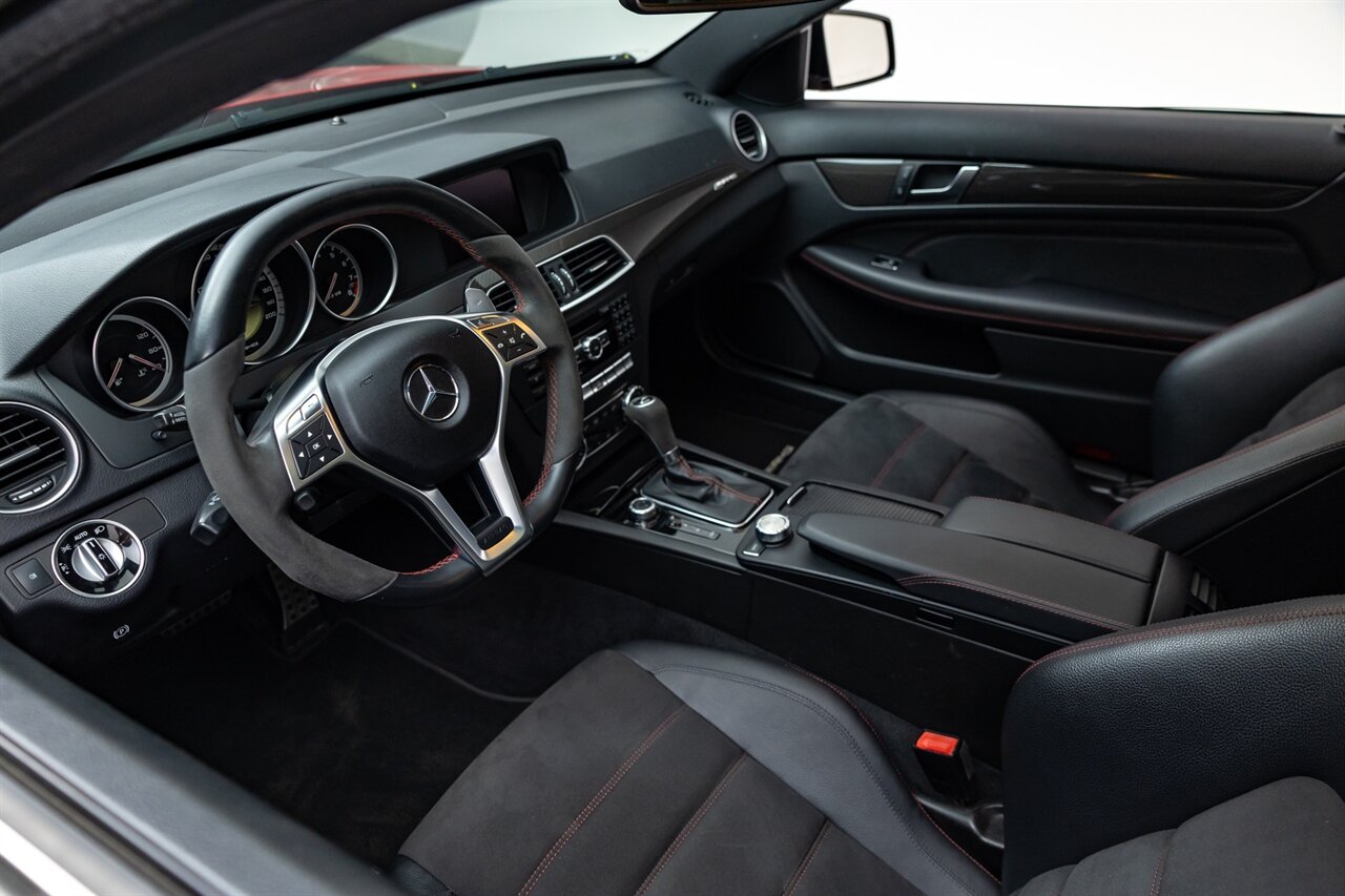 2012 Mercedes-Benz C 63 AMG   - Photo 47 - Springfield, MO 65802