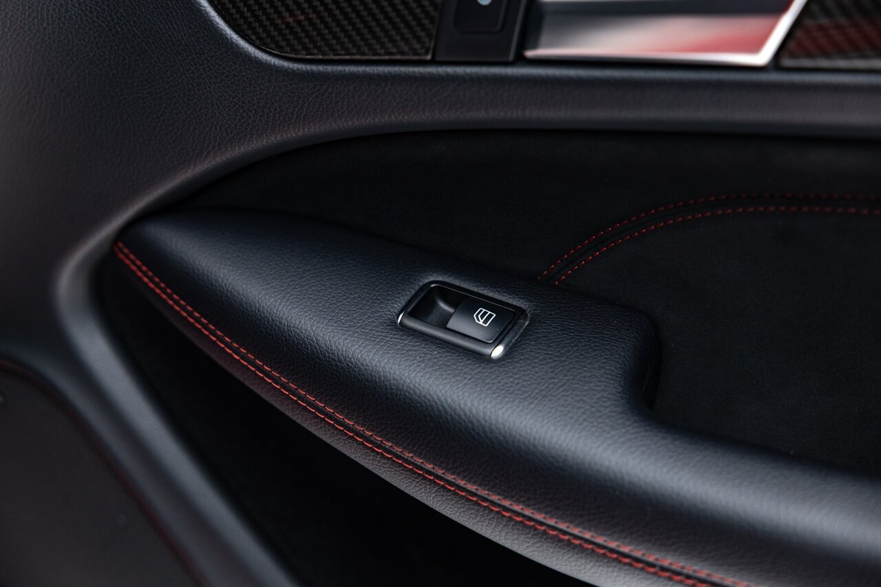 2012 Mercedes-Benz C 63 AMG   - Photo 94 - Springfield, MO 65802