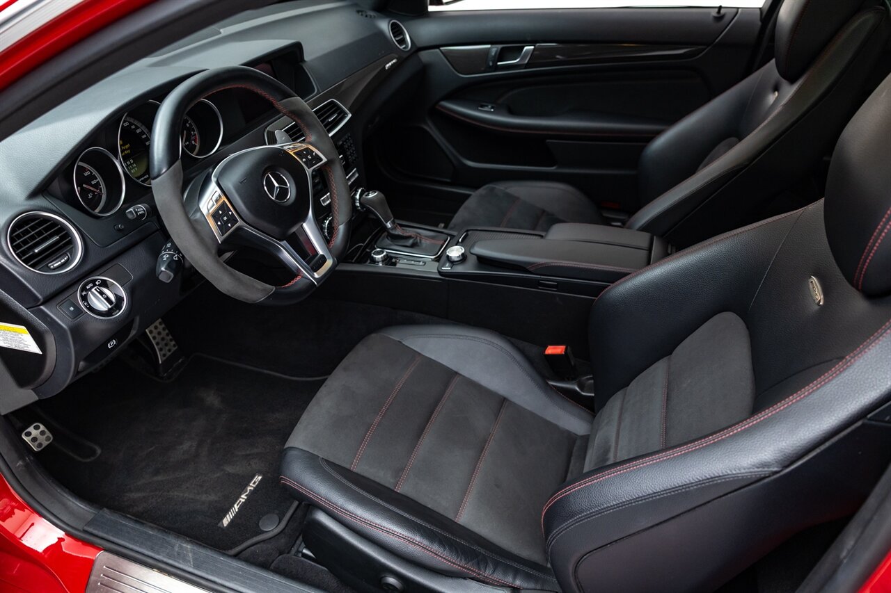 2012 Mercedes-Benz C 63 AMG   - Photo 48 - Springfield, MO 65802
