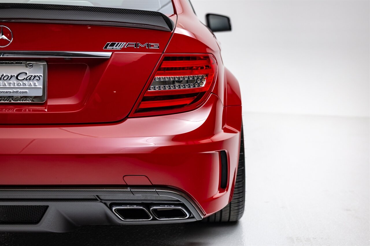 2012 Mercedes-Benz C 63 AMG   - Photo 138 - Springfield, MO 65802