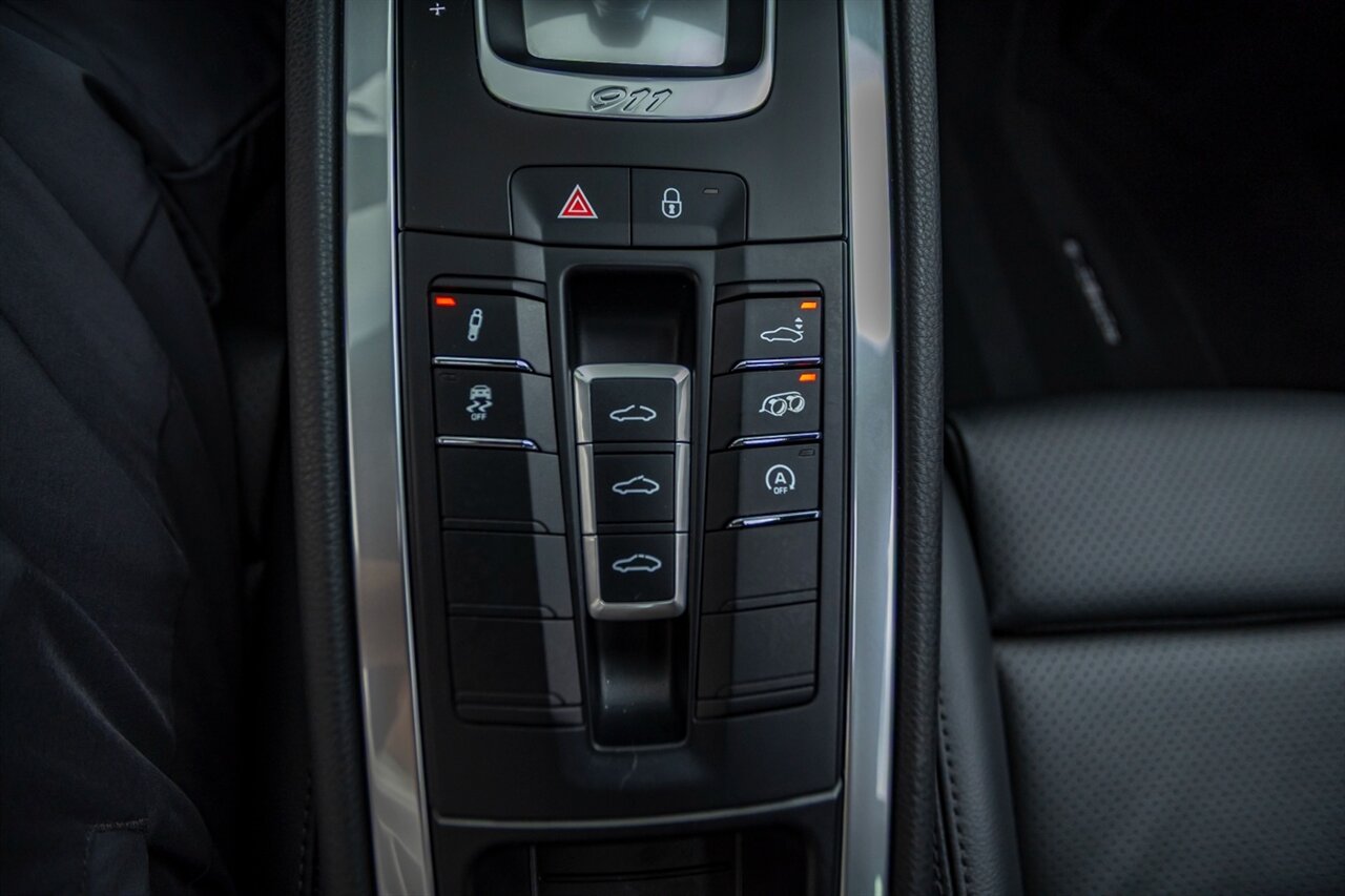 2017 Porsche 911 Carrera - Photo 46 - Springfield, MO 65802