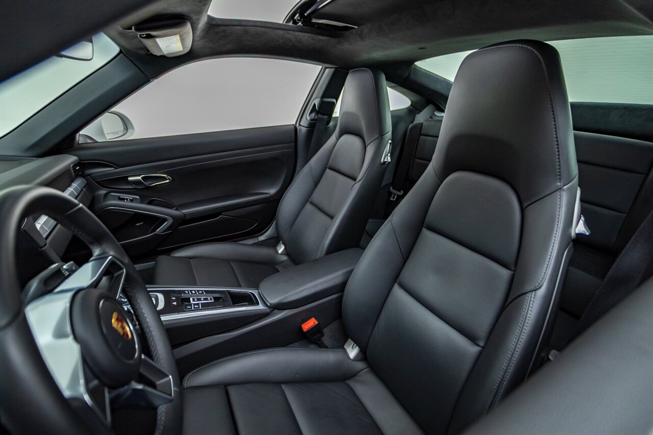 2017 Porsche 911 Carrera - Photo 2 - Springfield, MO 65802