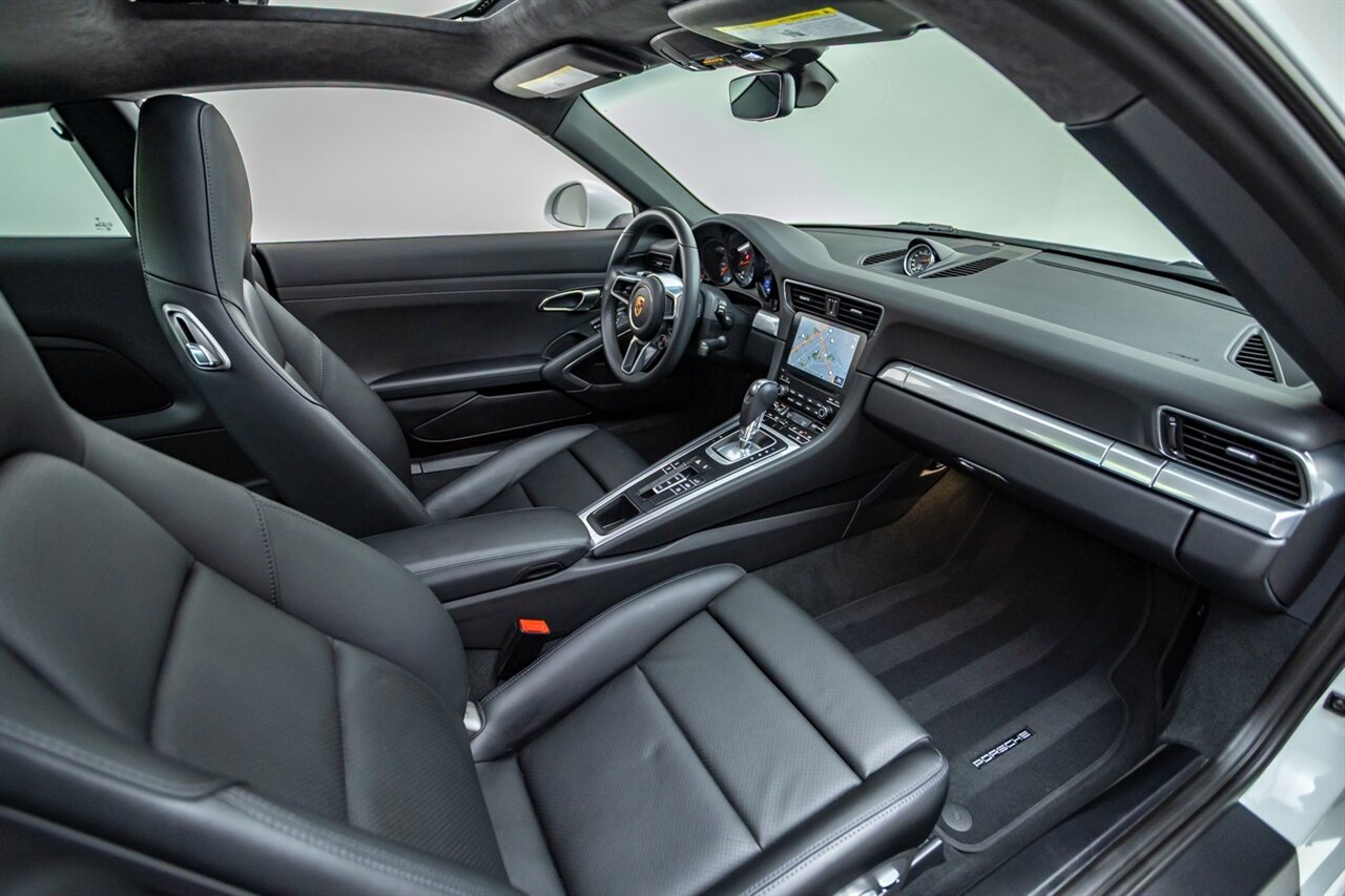 2017 Porsche 911 Carrera - Photo 26 - Springfield, MO 65802
