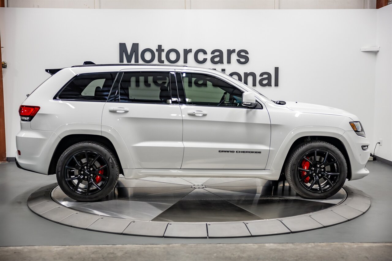 2016 Jeep Grand Cherokee SRT   - Photo 7 - Springfield, MO 65802