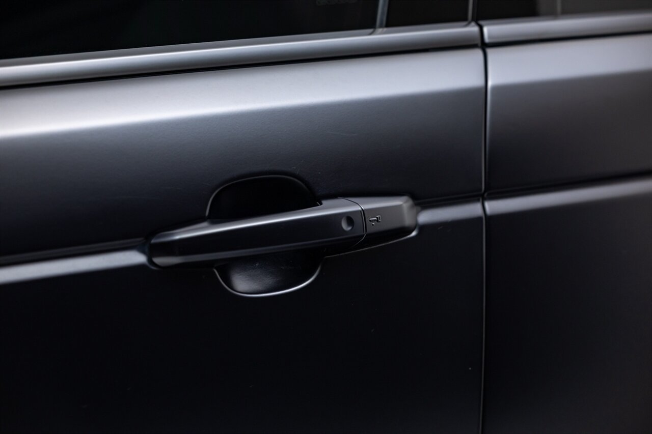 2018 Land Rover Range Rover Supercharged LWB   - Photo 12 - Springfield, MO 65802