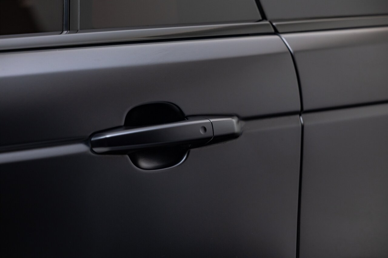 2018 Land Rover Range Rover Supercharged LWB   - Photo 13 - Springfield, MO 65802