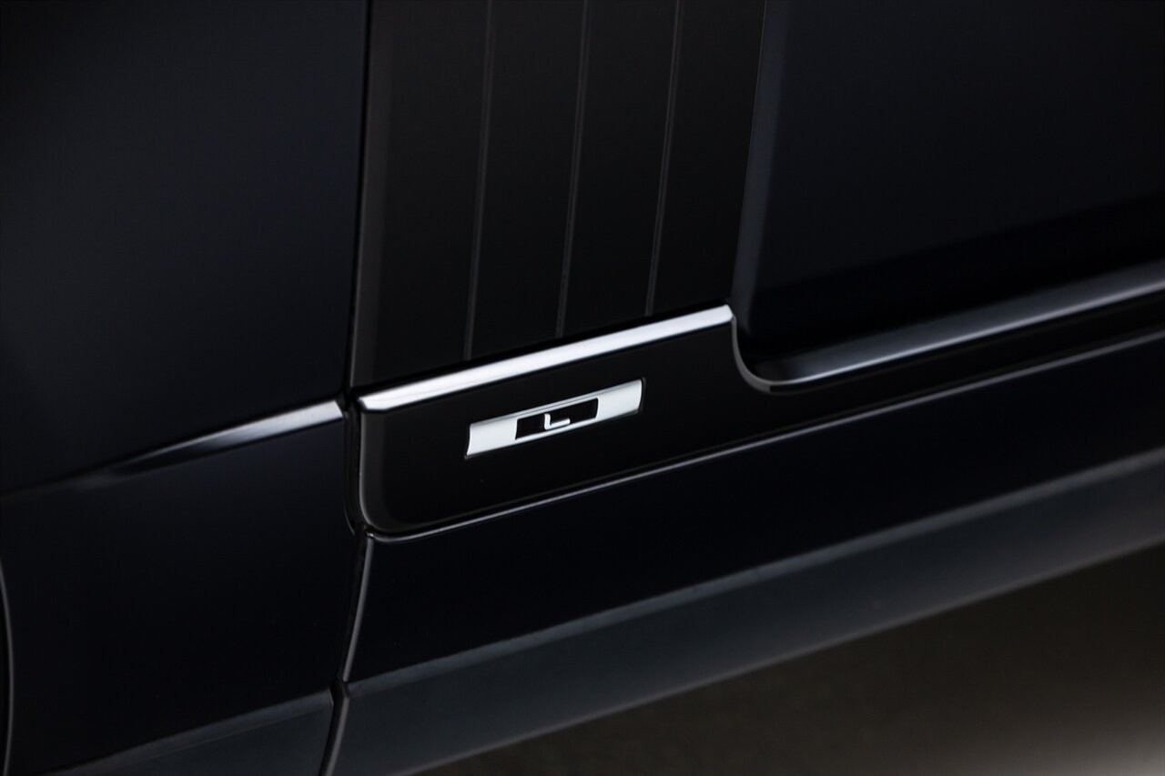 2018 Land Rover Range Rover Supercharged LWB   - Photo 11 - Springfield, MO 65802