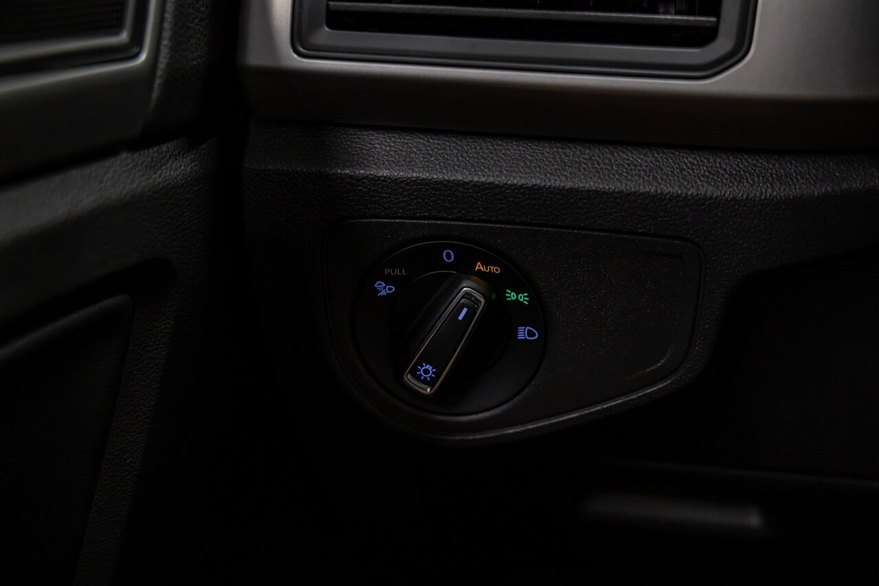 2020 Volkswagen Atlas Cross Sport SE 4Motion - Photo 65 - Springfield, MO 65802