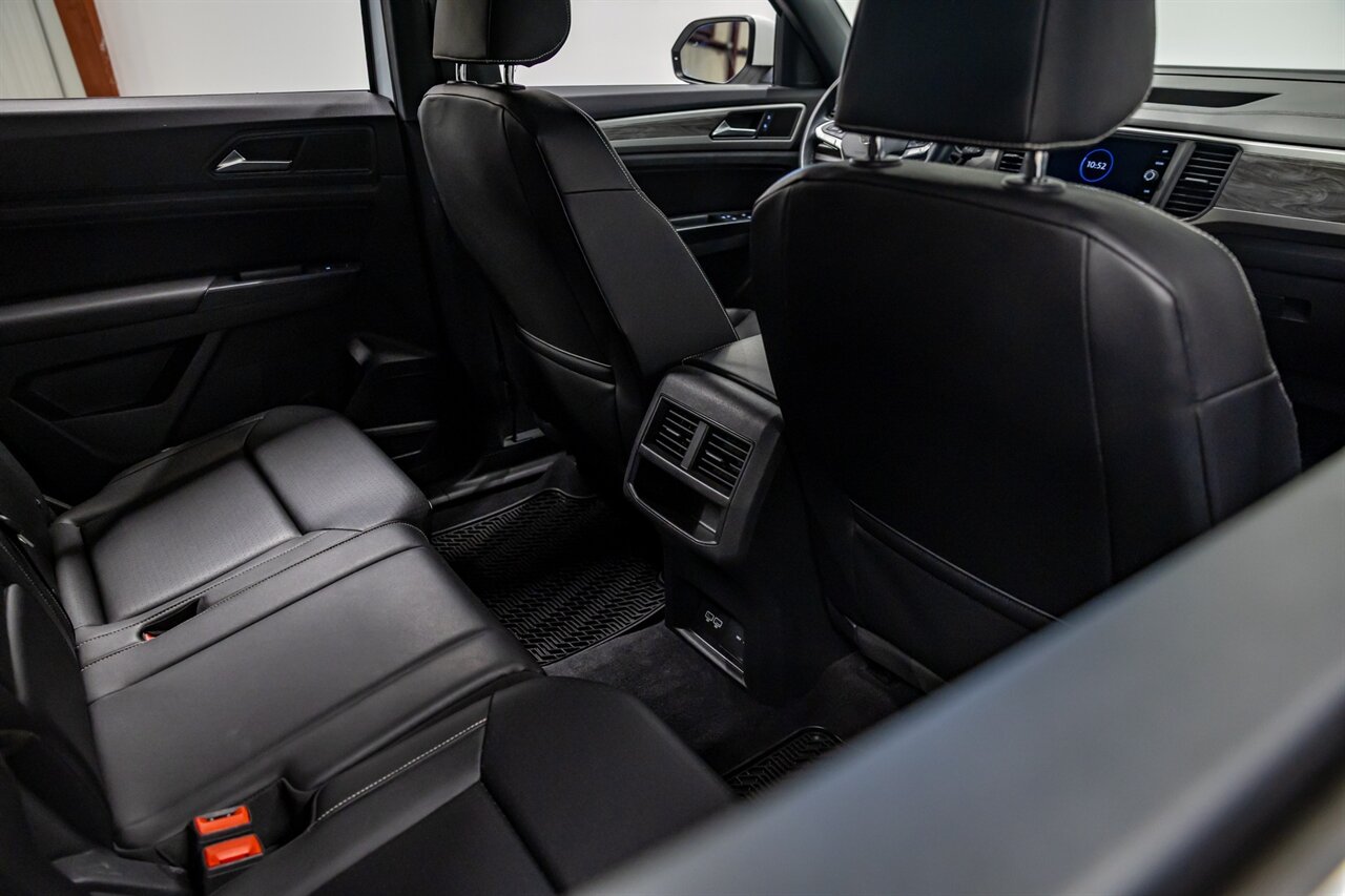 2020 Volkswagen Atlas Cross Sport SE 4Motion - Photo 52 - Springfield, MO 65802