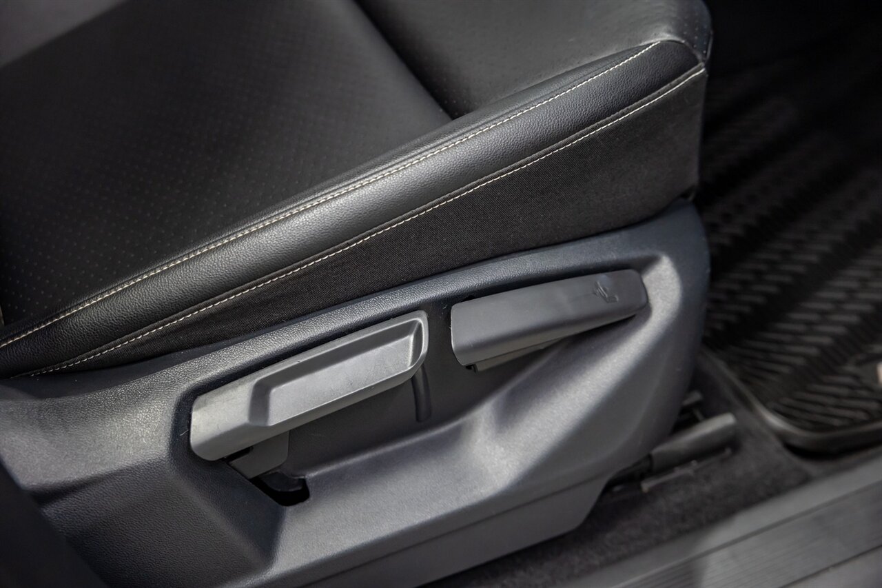 2020 Volkswagen Atlas Cross Sport SE 4Motion - Photo 48 - Springfield, MO 65802
