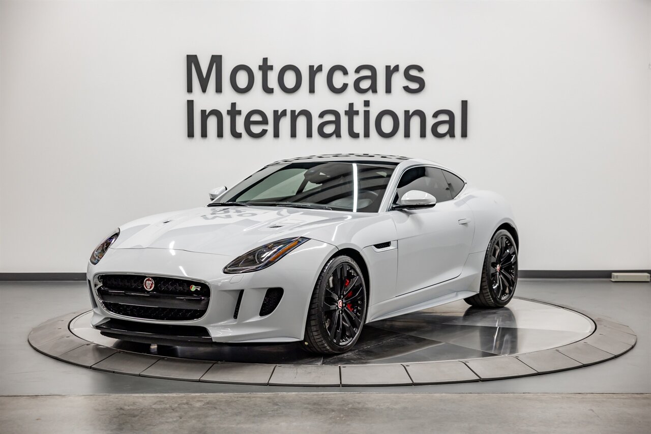 2016 Jaguar F-TYPE R   - Photo 1 - Springfield, MO 65802