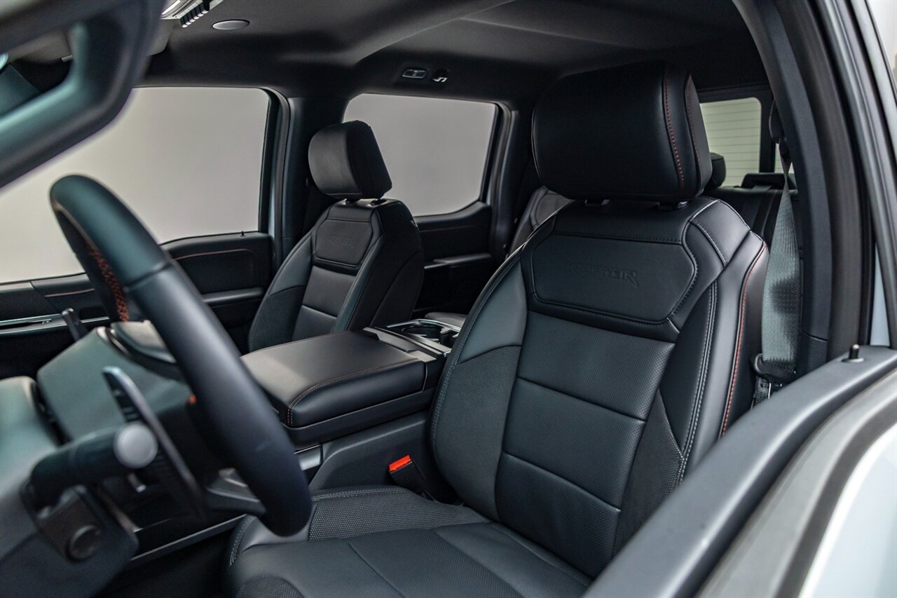 2025 Ford F-150 Raptor   - Photo 2 - Springfield, MO 65802