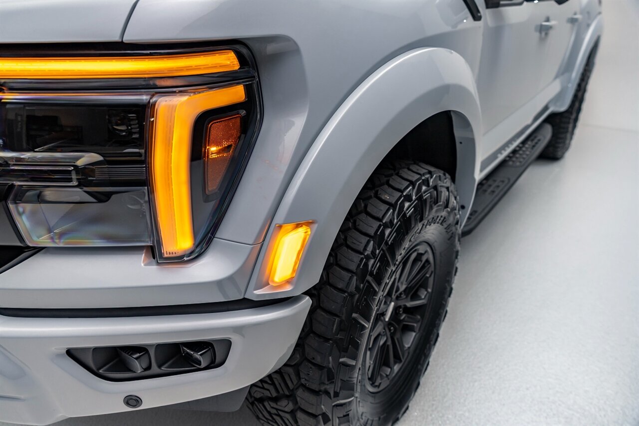 2025 Ford F-150 Raptor   - Photo 14 - Springfield, MO 65802