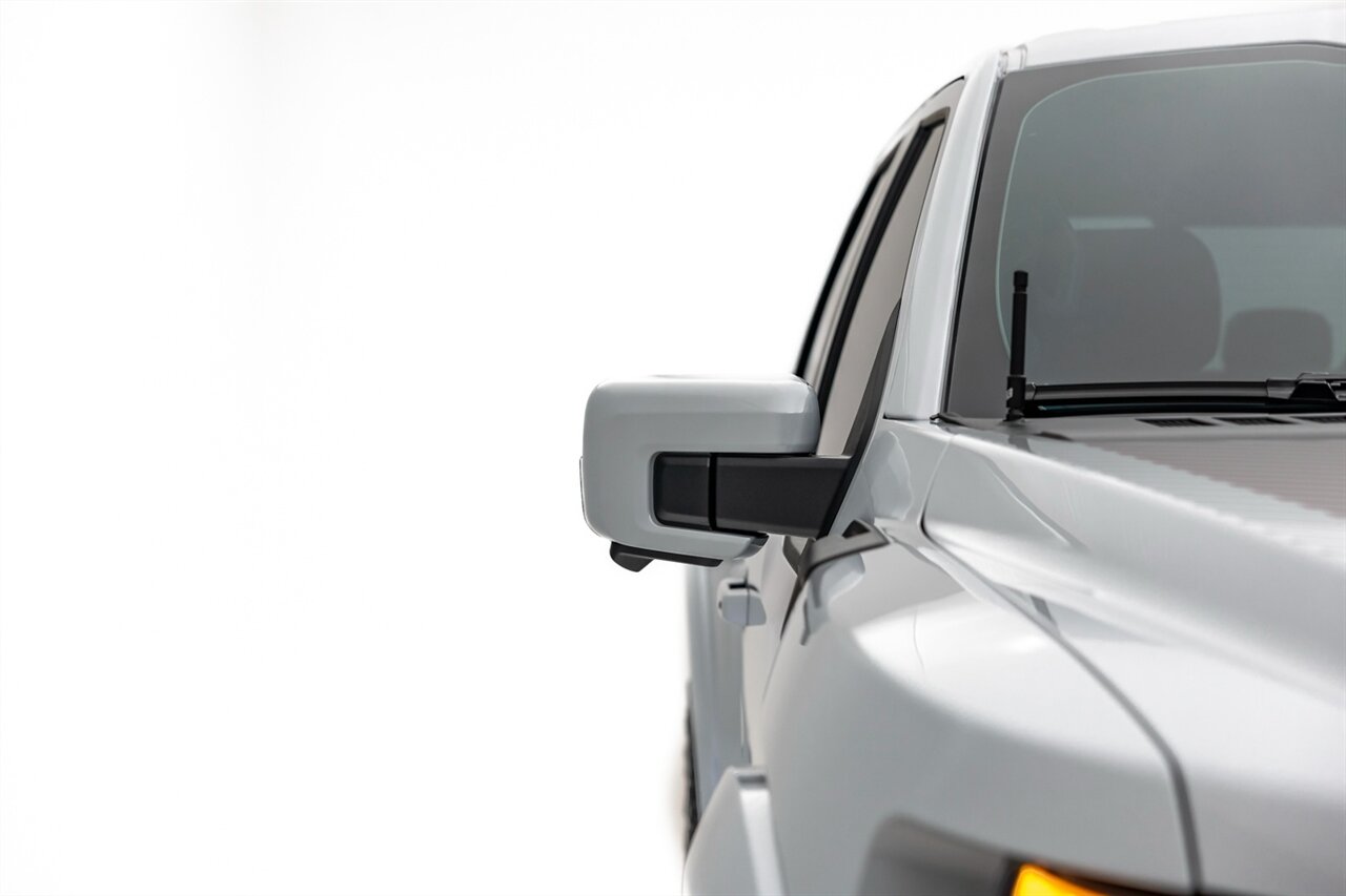 2025 Ford F-150 Raptor   - Photo 4 - Springfield, MO 65802