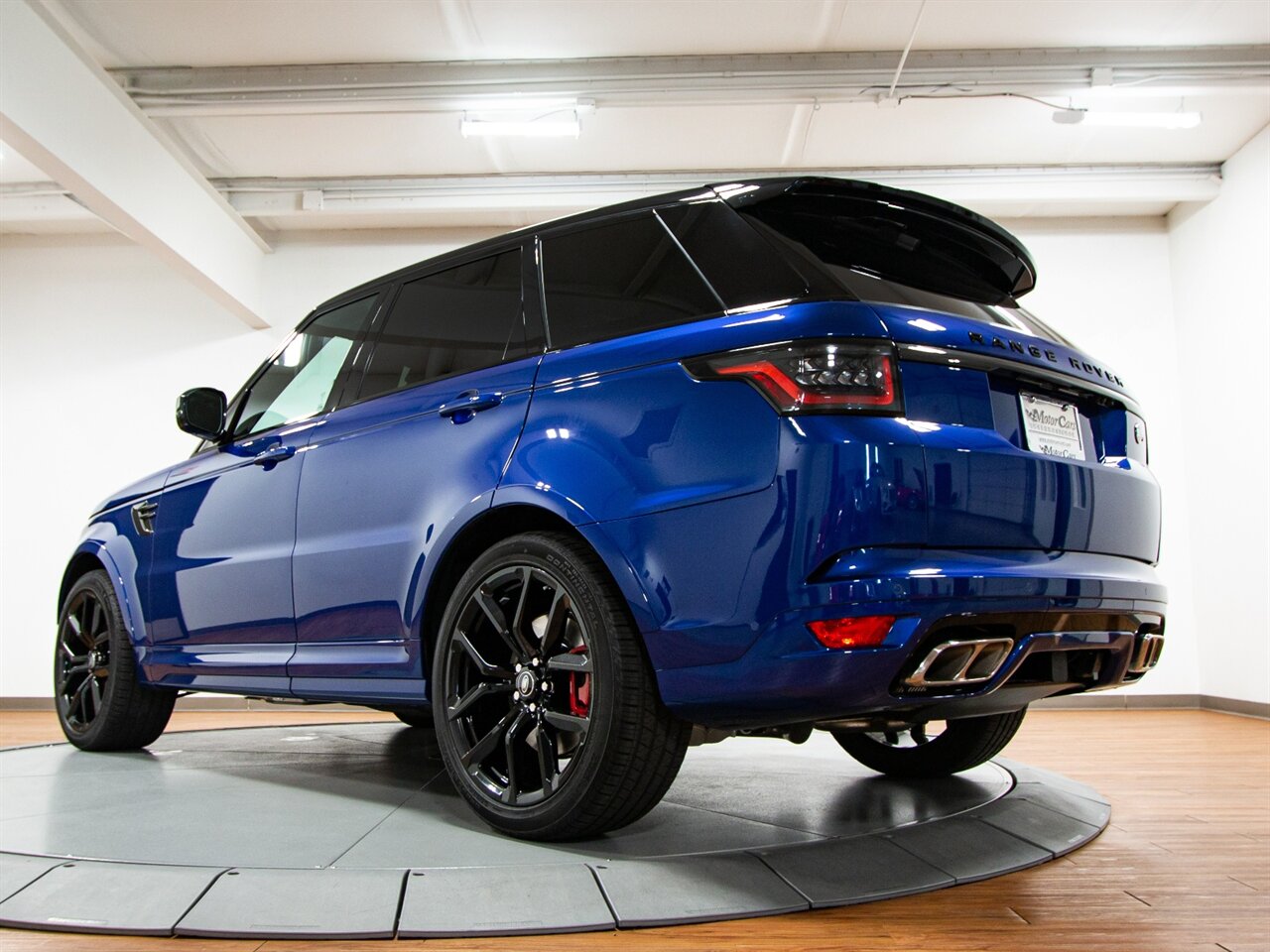 2021 Land Rover Range Rover Sport SVR  Carbon Edition - Photo 5 - Springfield, MO 65802