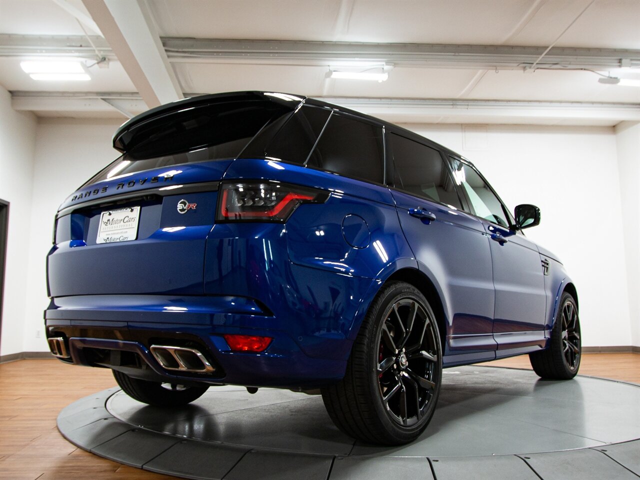 2021 Land Rover Range Rover Sport SVR  Carbon Edition - Photo 11 - Springfield, MO 65802