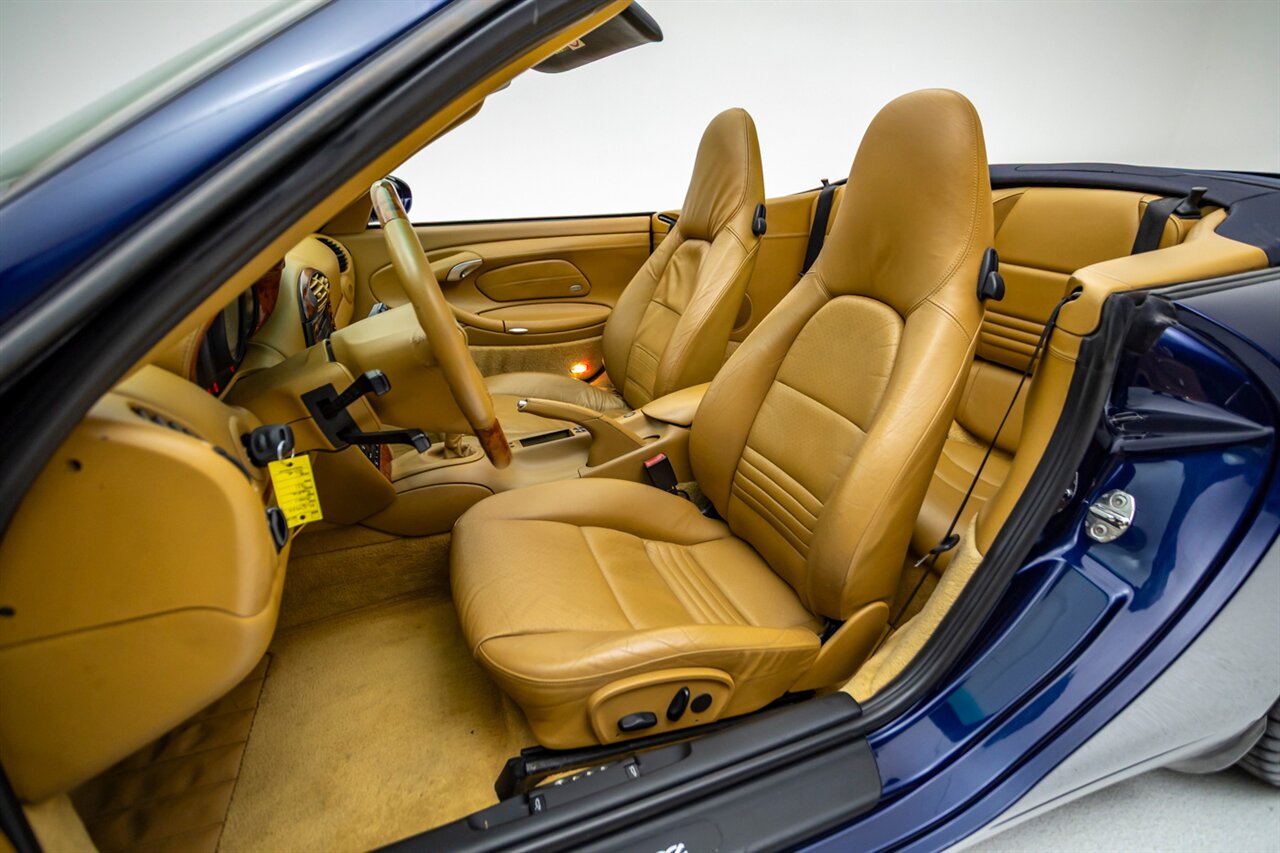 2001 Porsche 911 Carrera   - Photo 27 - Springfield, MO 65802