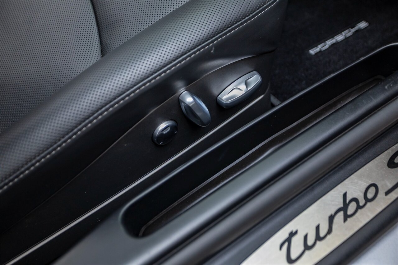 2011 Porsche 911 Turbo S - Photo 25 - Springfield, MO 65802