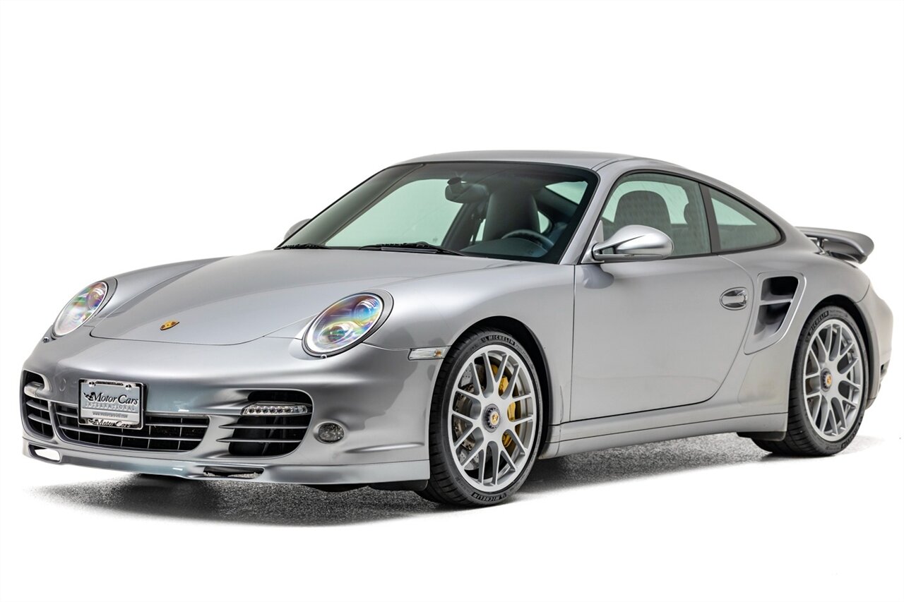 2011 Porsche 911 Turbo S   - Photo 1 - Springfield, MO 65802