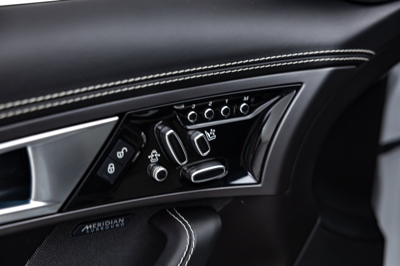 2016 Jaguar F-TYPE R   - Photo 30 - Springfield, MO 65802