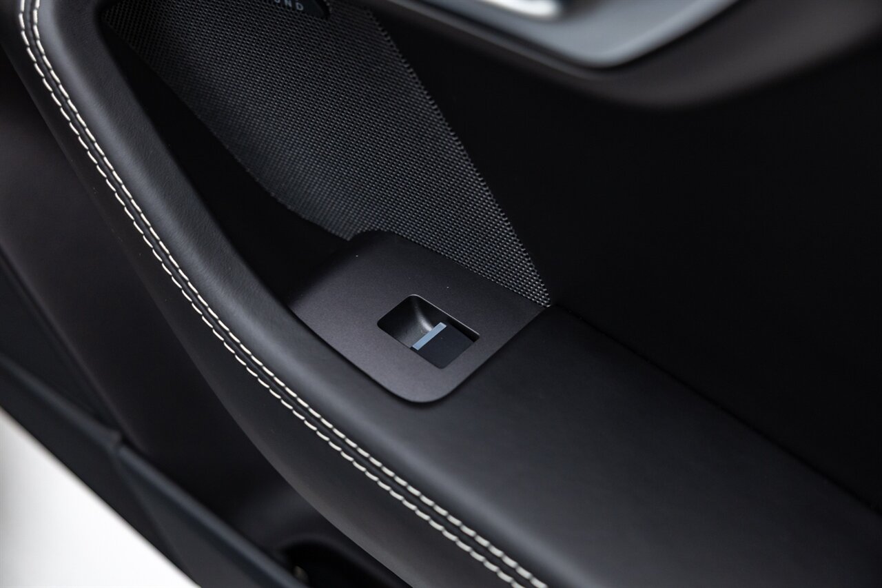 2016 Jaguar F-TYPE R   - Photo 37 - Springfield, MO 65802