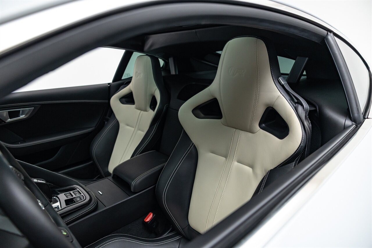2016 Jaguar F-TYPE R   - Photo 2 - Springfield, MO 65802