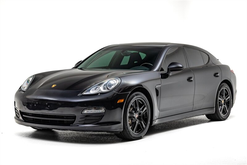 2010 Porsche Panamera 4S  
