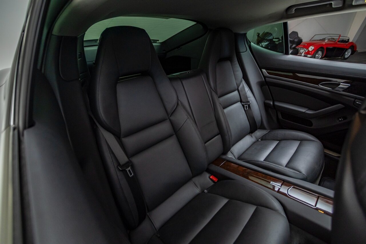 2010 Porsche Panamera 4S - Photo 33 - Springfield, MO 65802