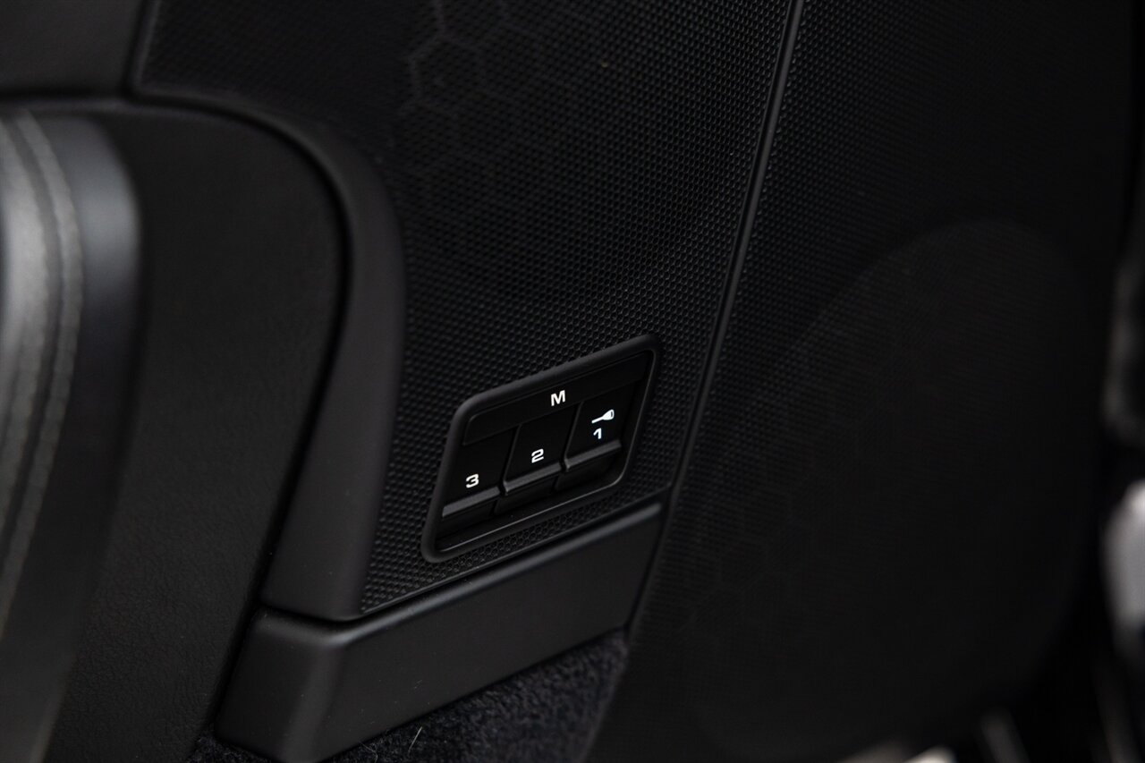 2011 Porsche 911 Carrera S - Photo 39 - Springfield, MO 65802