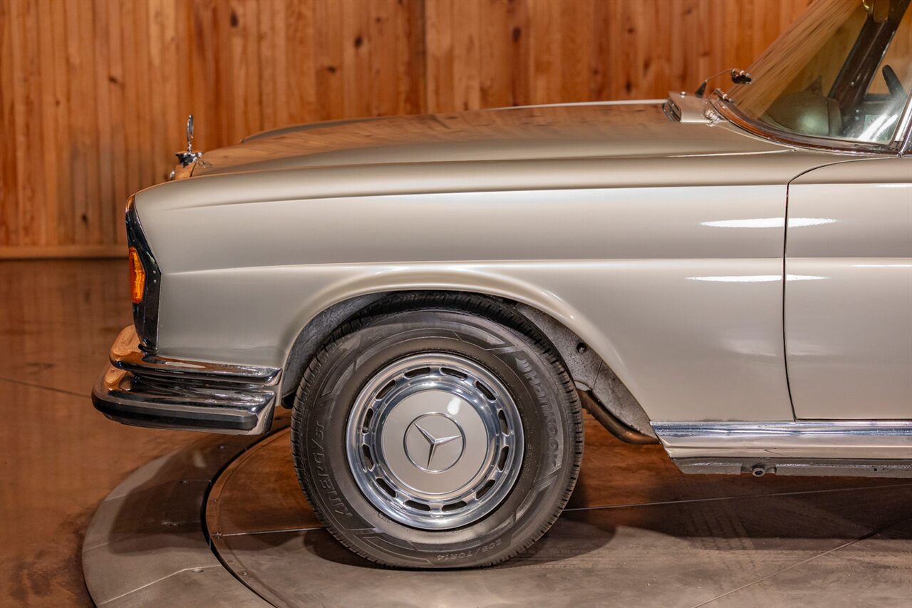 1971 Mercedes-Benz 280SE 3.5 - Photo 33 - Springfield, MO 65802