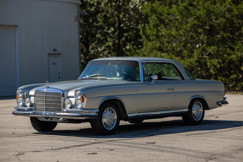 1971 Mercedes-Benz 280SE 3.5  
