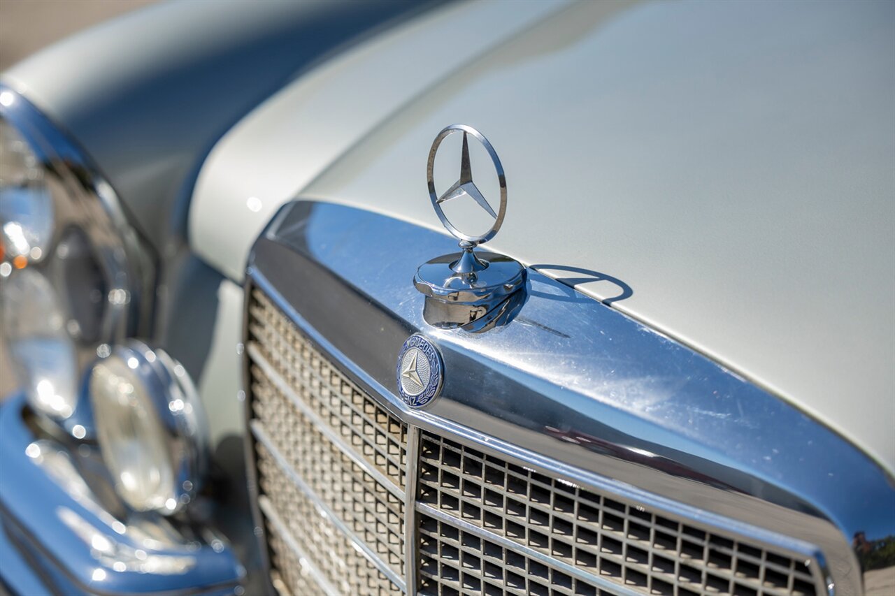 1971 Mercedes-Benz 280SE 3.5 - Photo 8 - Springfield, MO 65802