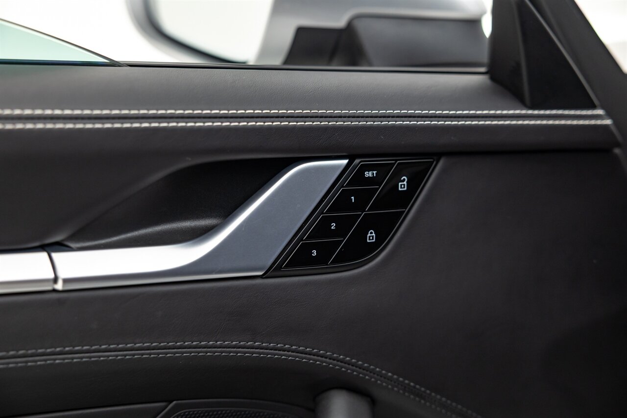 2020 Porsche 911 Carrera   - Photo 35 - Springfield, MO 65802