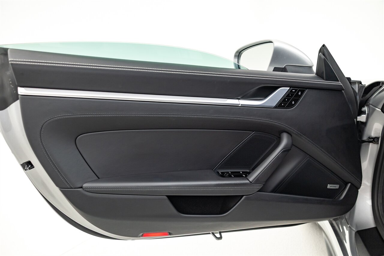 2020 Porsche 911 Carrera   - Photo 34 - Springfield, MO 65802