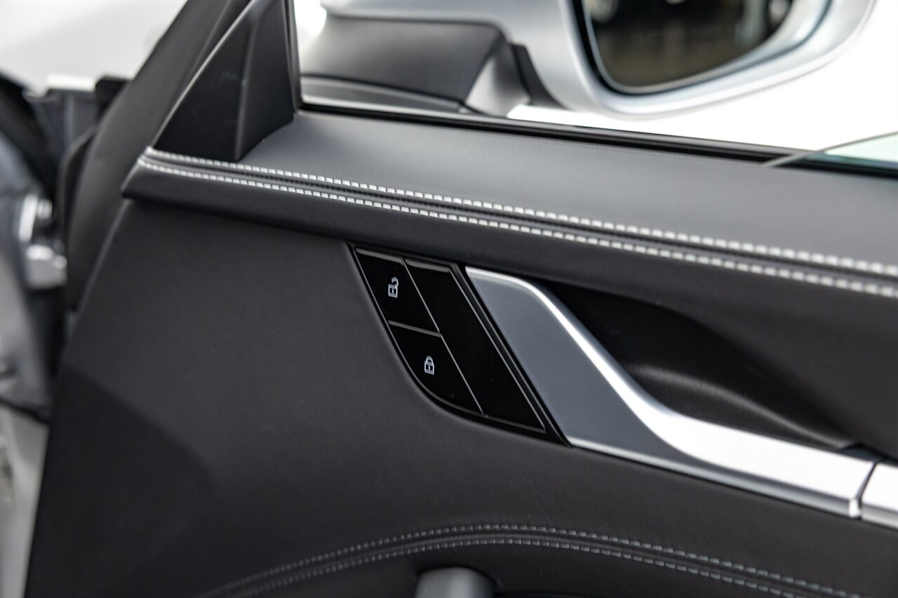 2020 Porsche 911 Carrera   - Photo 39 - Springfield, MO 65802