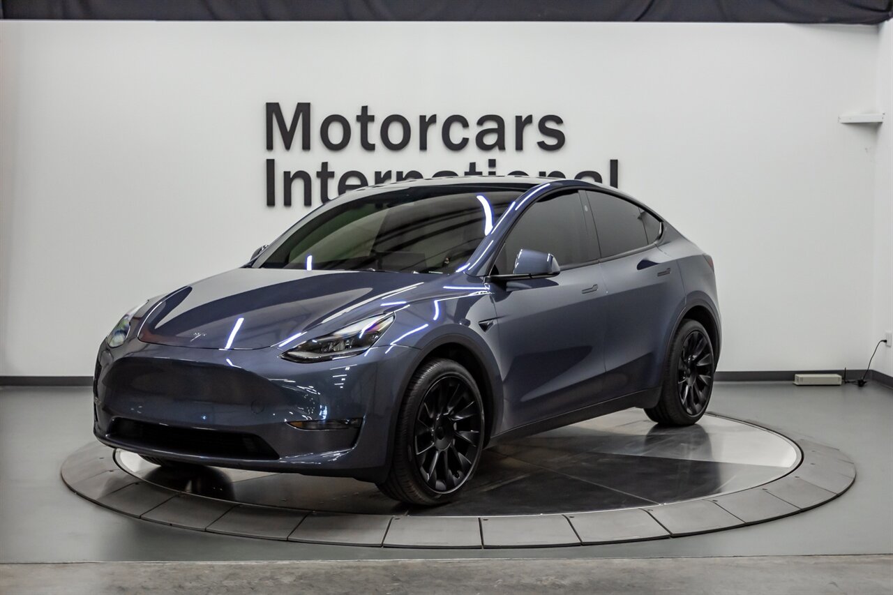 2023 Tesla Model Y   - Photo 1 - Springfield, MO 65802