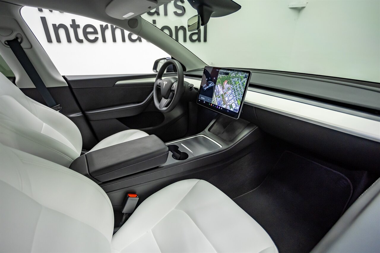 2023 Tesla Model Y   - Photo 45 - Springfield, MO 65802