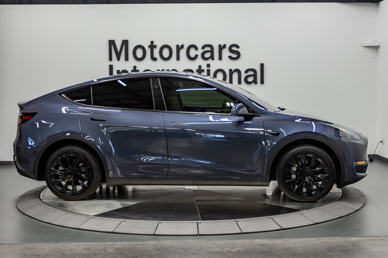 2023 Tesla Model Y   - Photo 7 - Springfield, MO 65802