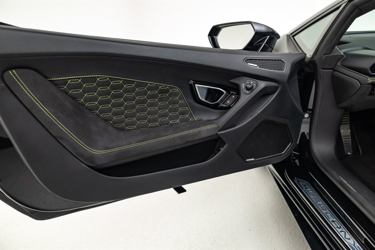 2017 Lamborghini Huracan LP 610-4 Spyder   - Photo 48 - Springfield, MO 65802