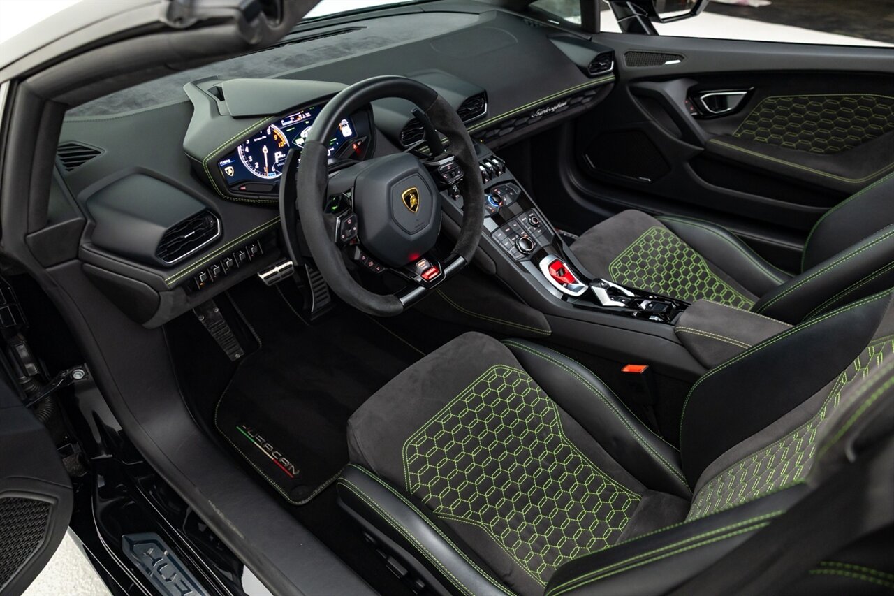 2017 Lamborghini Huracan LP 610-4 Spyder   - Photo 46 - Springfield, MO 65802