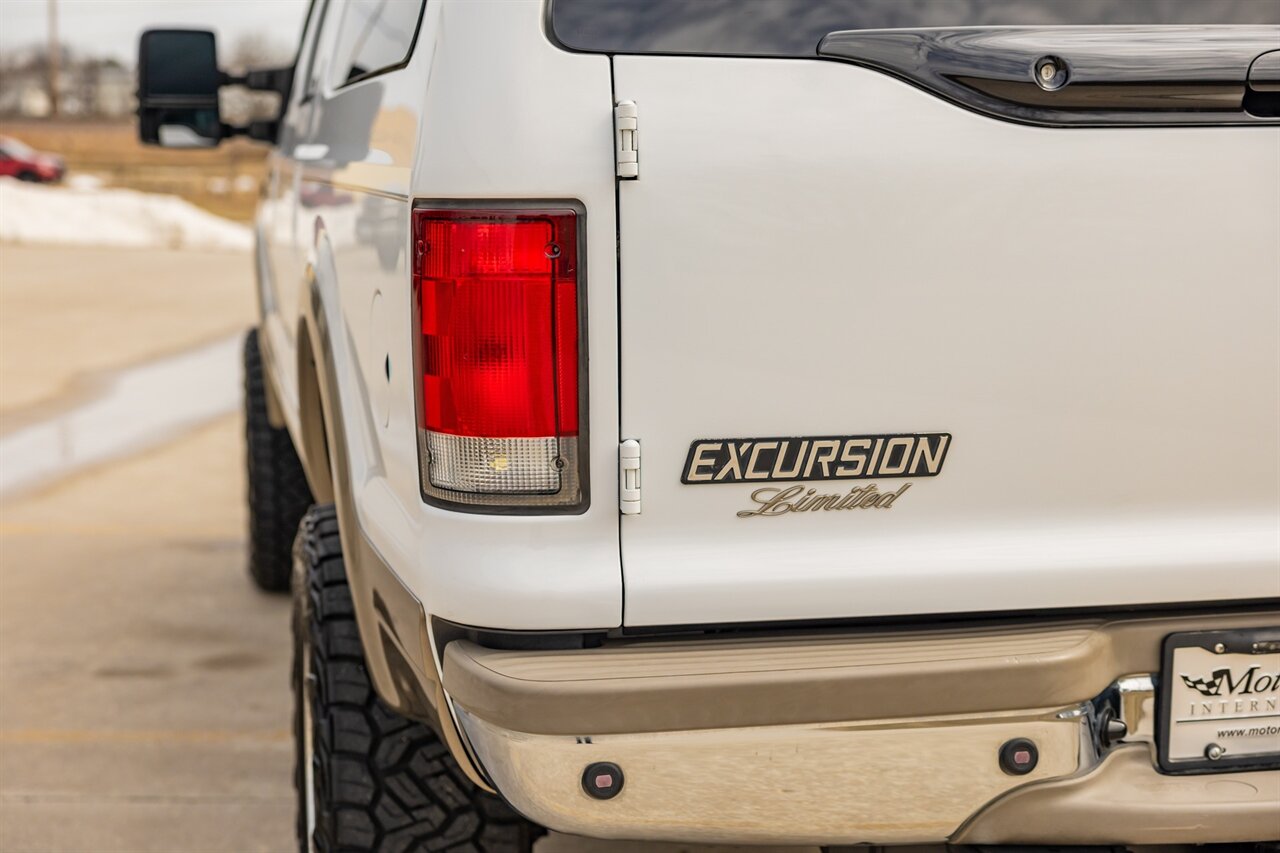 2000 Ford Excursion Limited   - Photo 28 - Springfield, MO 65802