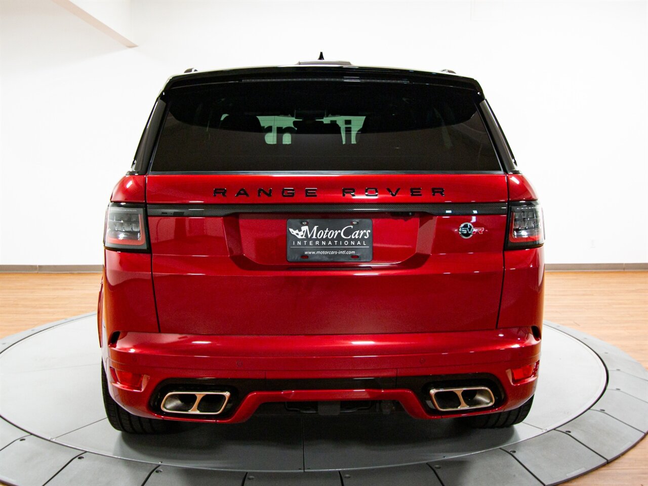 2020 Land Rover Range Rover Sport SVR   - Photo 9 - Springfield, MO 65802