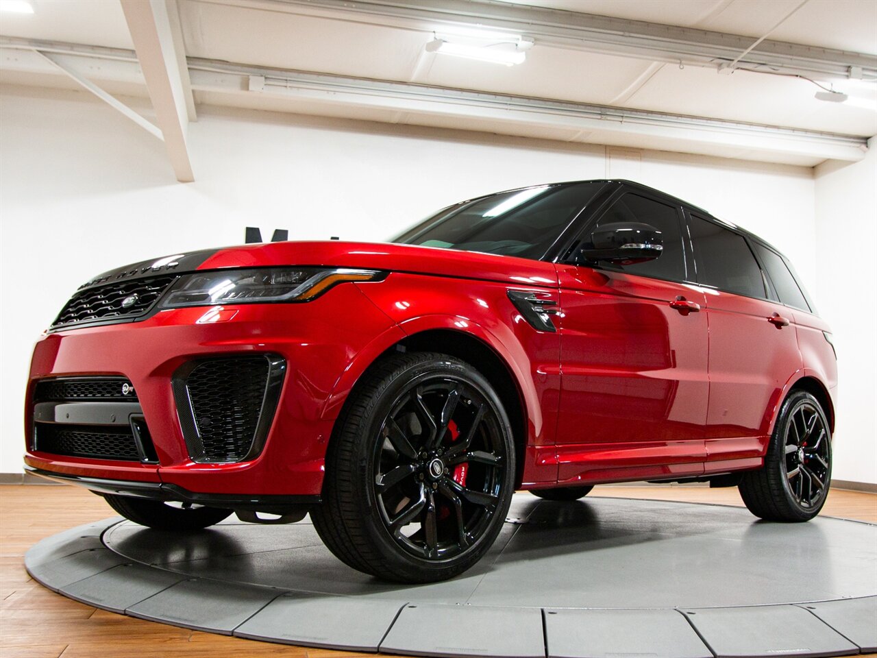 2020 Land Rover Range Rover Sport SVR   - Photo 3 - Springfield, MO 65802